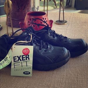 ExerFIT by earth. Black sneakers